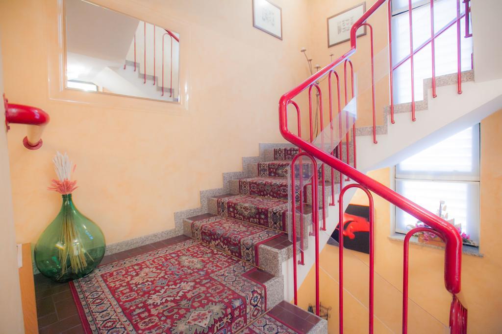 Albergo Montenegro マニアーゴ エクステリア 写真